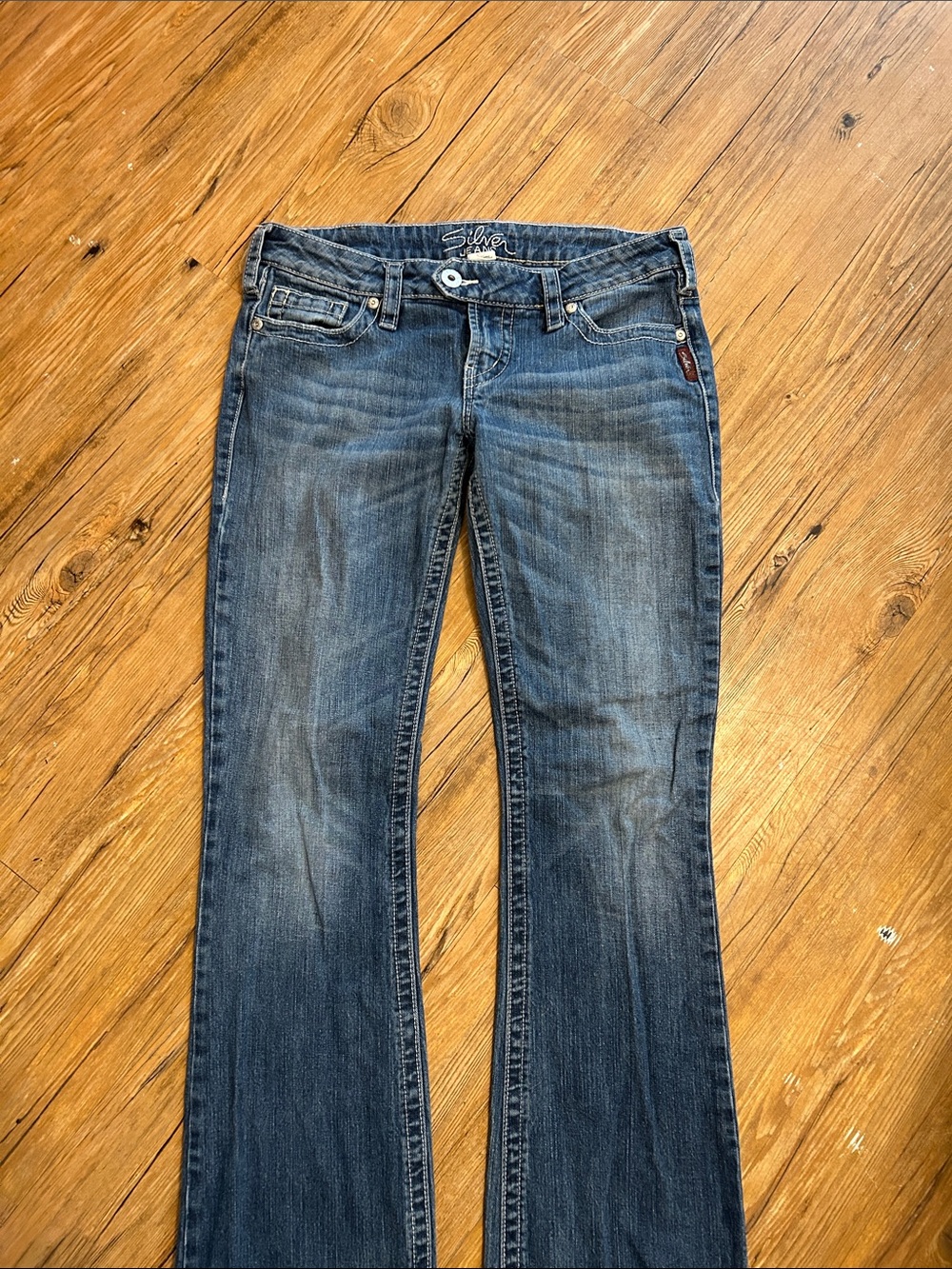 Silver Women’s Jeans Size 30 - Picture 2 of 8